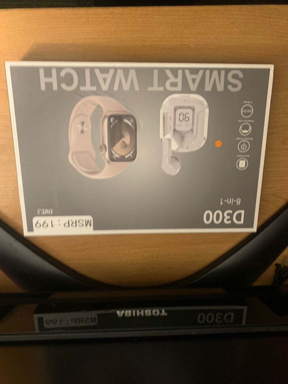 DMES D300 8-in-1 Smart Watch Bundle with Bluetooth Earbuds and 7 Straps